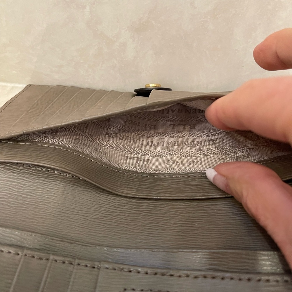 NWOT Ralph Lauren Bennington Slim Taupe Leather Wallet - Picture 10 of 13